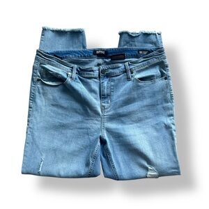 [Buffalo David Bitton] Jess Distressed Skinny Jeans